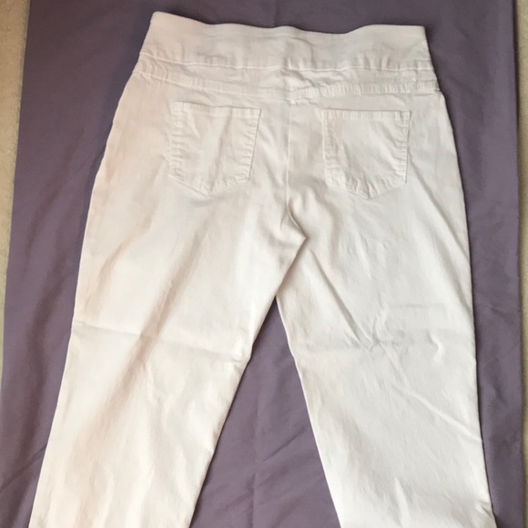 Ruby Rd. Petite white slacks size 12 P - Picture 4 of 5
